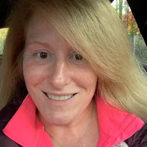 Meet your Posher, Carin joy